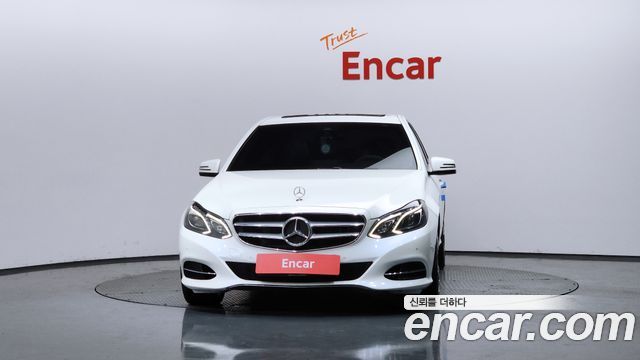 Mercedes-Benz E-Class 2016 — photo 3