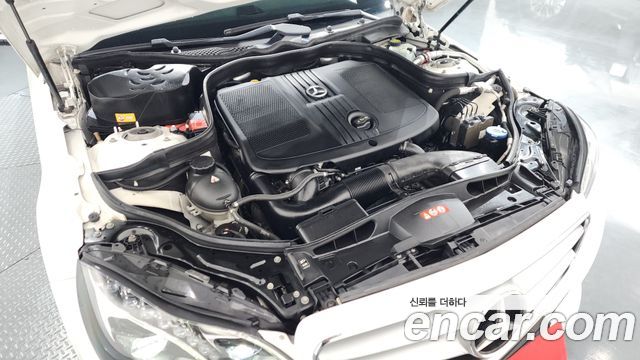 Mercedes-Benz E-Class 2016 — photo 6