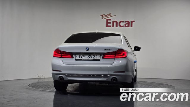 BMW 5-Series 2018 — photo 4