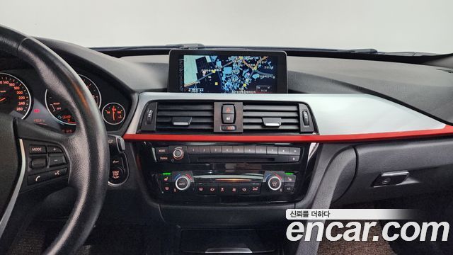 BMW Gran Turismo 2015 — photo 12
