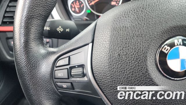 BMW Gran Turismo 2015 — photo 17