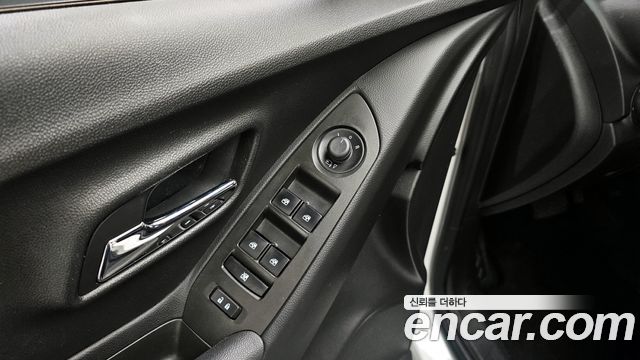 Chevrolet Korea Trax 2015 — photo 24