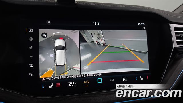 Volkswagen Touareg 2024 — photo 21