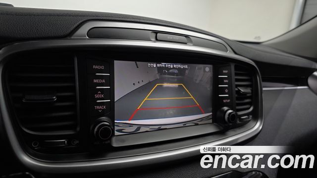 Kia Sorento 2018 — photo 15