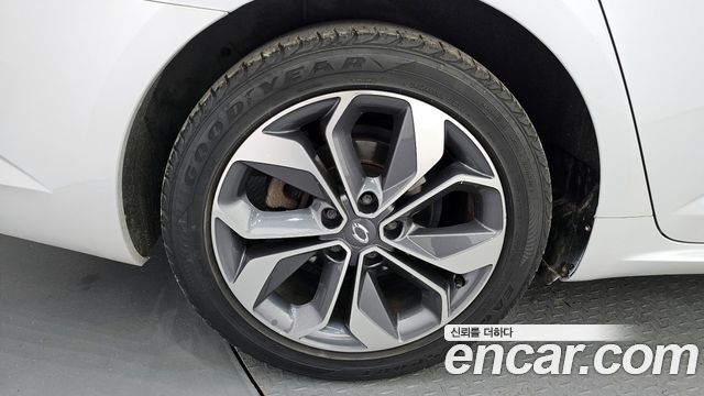 Renault Korea SM6 2020 — photo 5