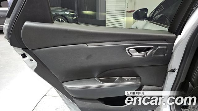 Renault Korea SM6 2020 — photo 15