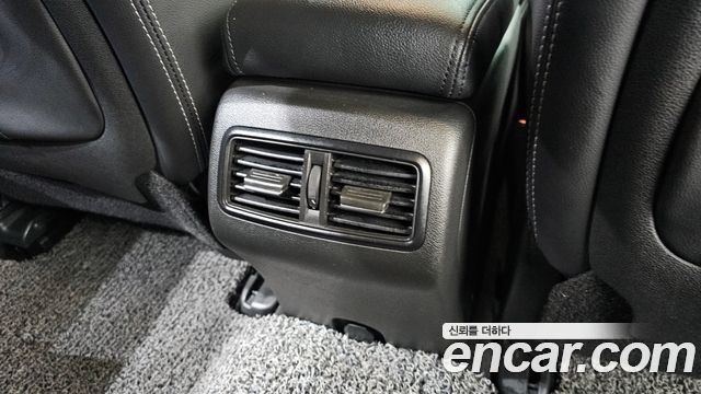 Renault Korea SM6 2020 — photo 30