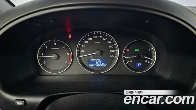 Hyundai Starex 2018 — photo 8
