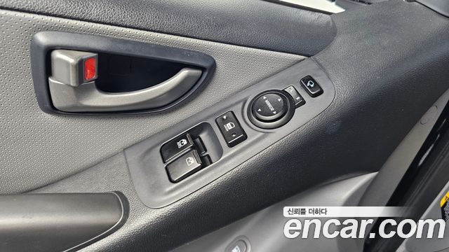 Hyundai Starex 2018 — photo 20