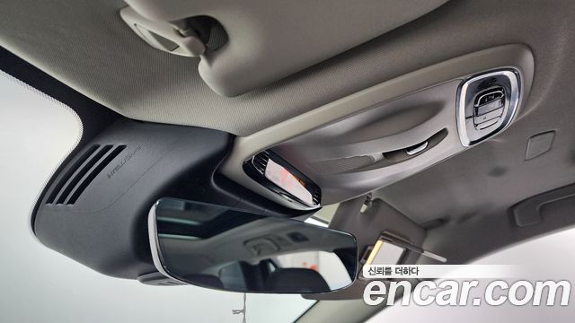 Volvo V60 2021 — photo 20