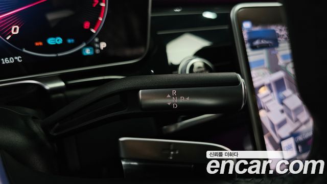 Mercedes-Benz S-Class 2022 — photo 12