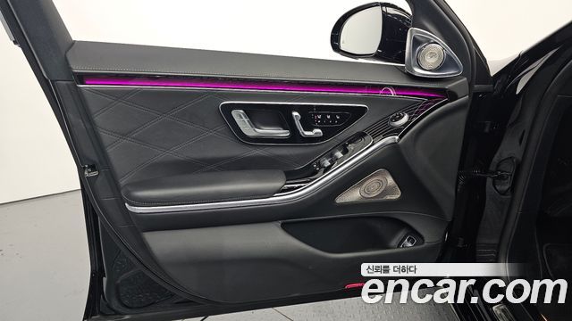 Mercedes-Benz S-Class 2022 — photo 14