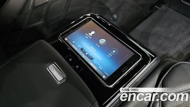 Mercedes-Benz S-Class 2022 — photo 32