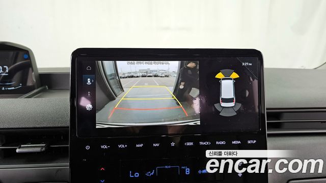 Hyundai Staria 2025 — photo 22