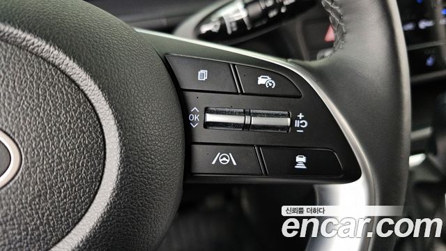 Hyundai Staria 2025 — photo 33