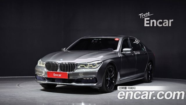 BMW 7-Series 2016 — photo 1