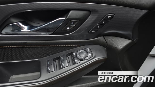 Chevrolet Korea Traverse 2021 — photo 20