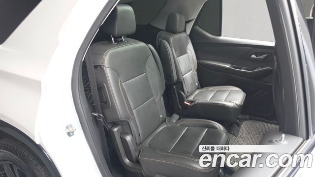 Chevrolet Korea Traverse 2021 — photo 16
