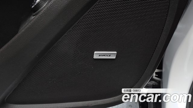 Chevrolet Korea Traverse 2021 — photo 29