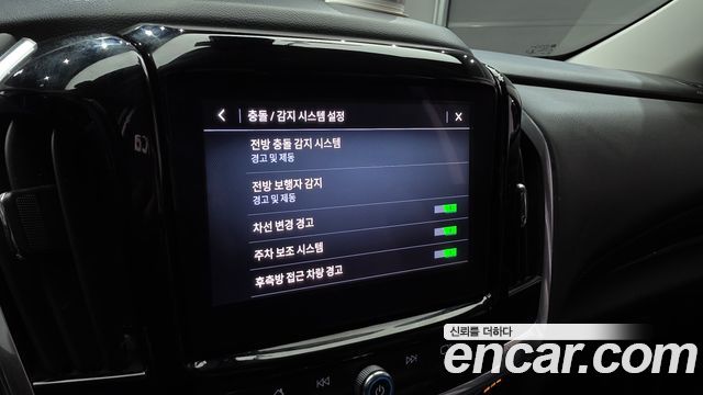 Chevrolet Korea Traverse 2021 — photo 30