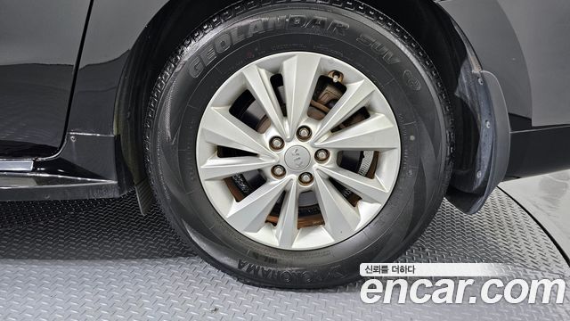 Kia Canival 2016 — photo 7