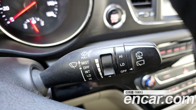 Kia Canival 2016 — photo 30