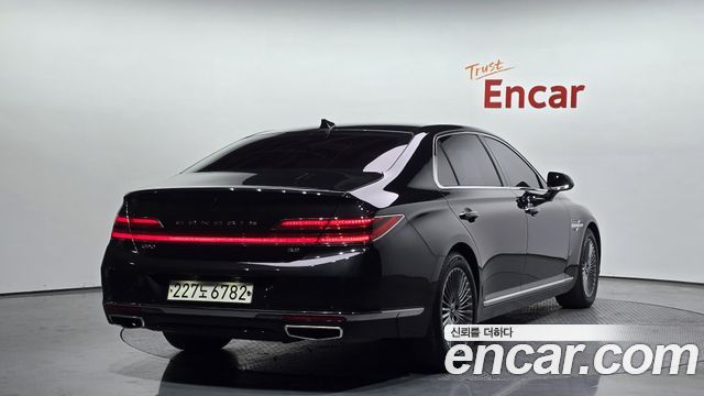 Genesis G90 2019 — photo 2