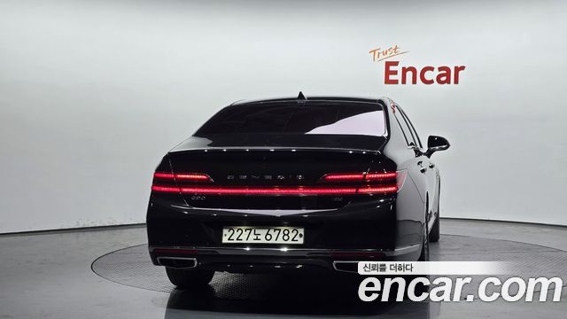 Genesis G90 2019 — photo 4