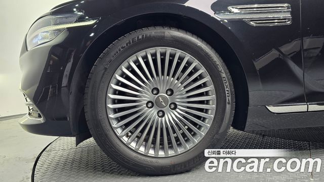 Genesis G90 2019 — photo 5