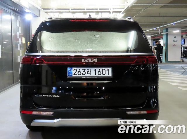 Kia Canival 2021 — photo 5