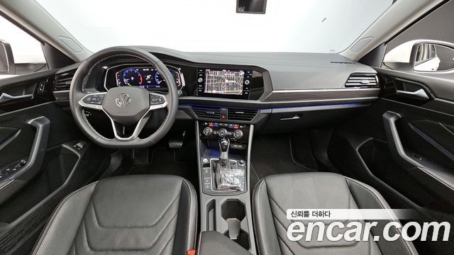Volkswagen Jetta 2024 — photo 10