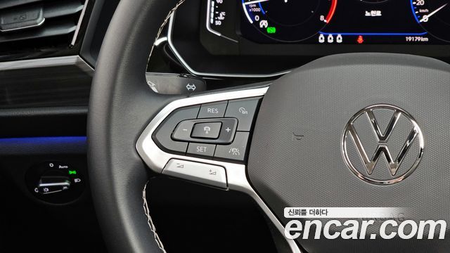 Volkswagen Jetta 2024 — photo 21