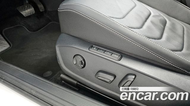 Volkswagen Jetta 2024 — photo 33