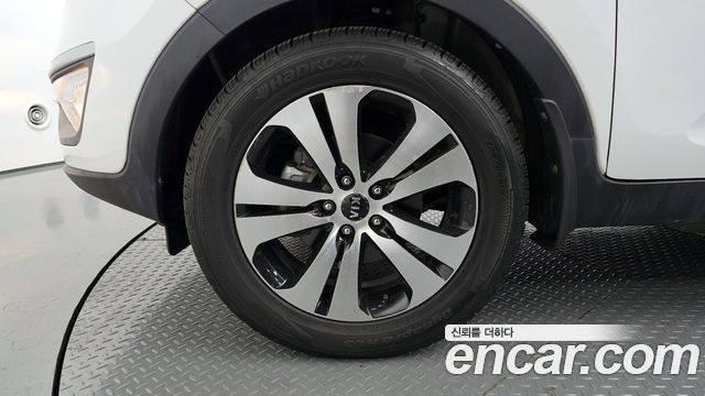 Kia Sportage 2012 — photo 5
