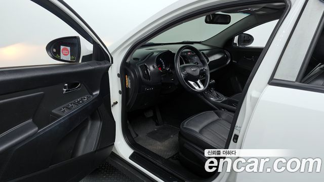 Kia Sportage 2012 — photo 13