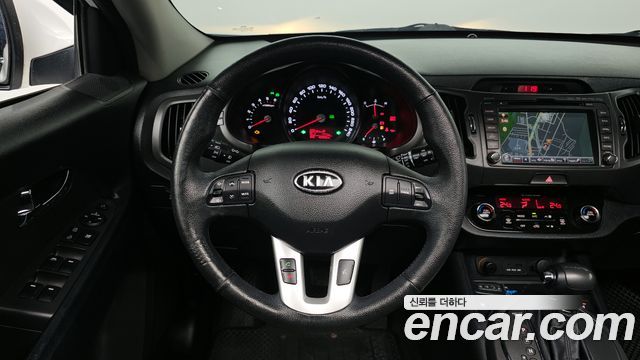 Kia Sportage 2012 — photo 19