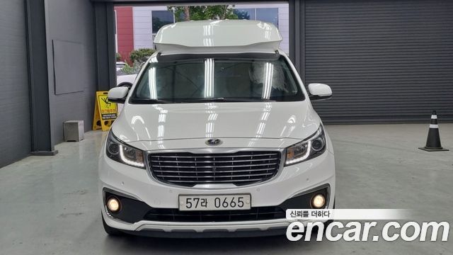 Kia Canival 2016 — photo 3