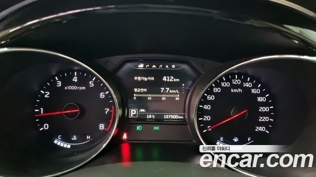Kia Canival 2016 — photo 8