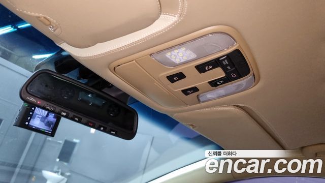 Kia Canival 2016 — photo 16