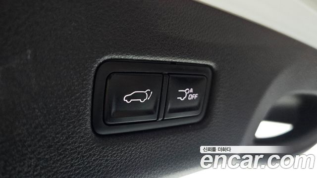 Kia Canival 2023 — photo 17