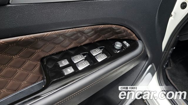 KG Mobility Rexton 2023 — photo 28