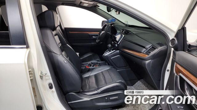 Honda CR-V 2017 — photo 17