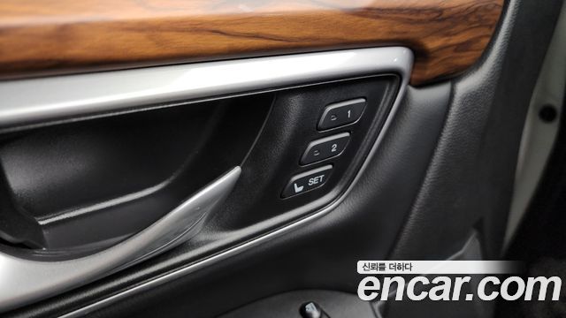 Honda CR-V 2017 — photo 29