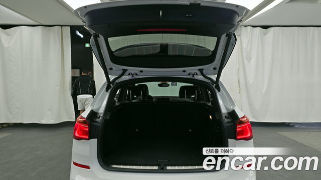 BMW X1 2017 — photo 20