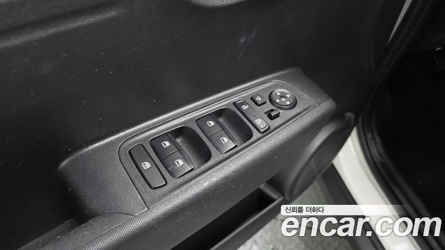 Hyundai Casper 2023 — photo 19