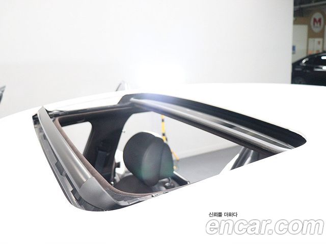 Genesis G90 2019 — photo 10