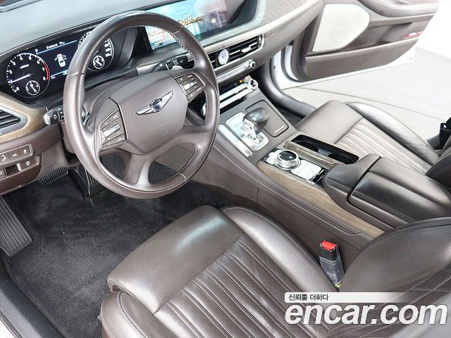 Genesis G90 2019 — photo 15