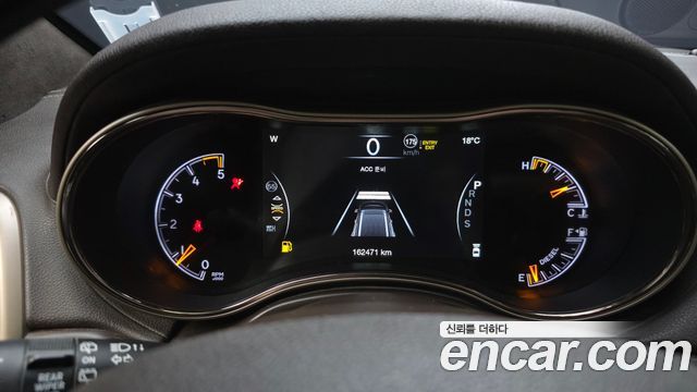 Jeep Cherokee 2015 — photo 8