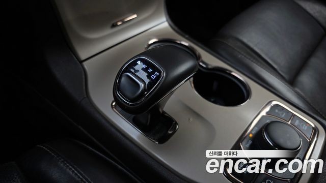 Jeep Cherokee 2015 — photo 9