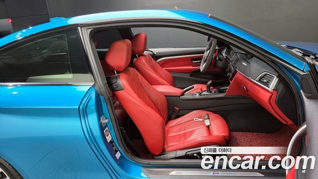 BMW 4-Series 2018 — photo 16